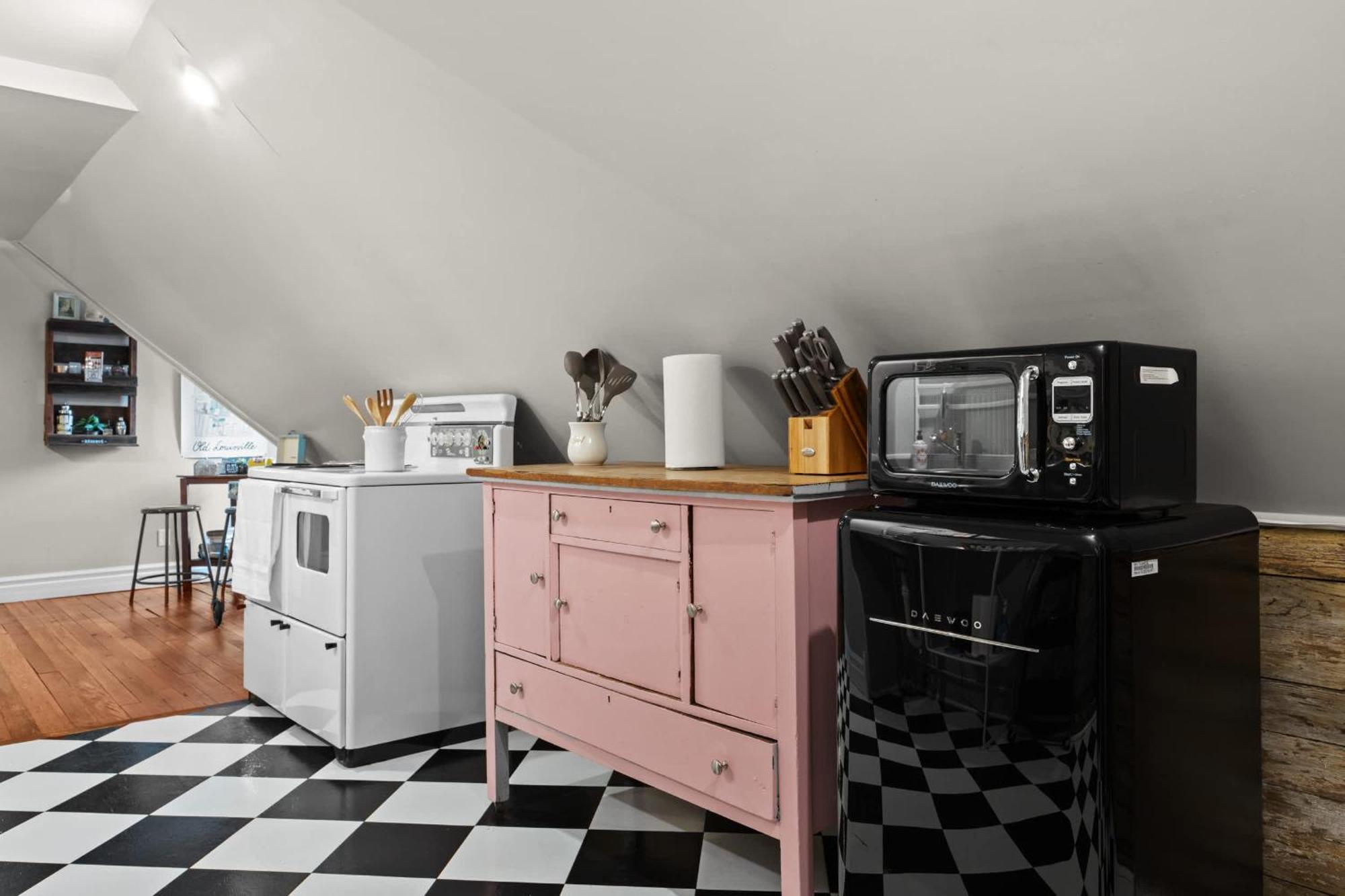 Charming 7br Bourbon Trail & Attractions Louisville