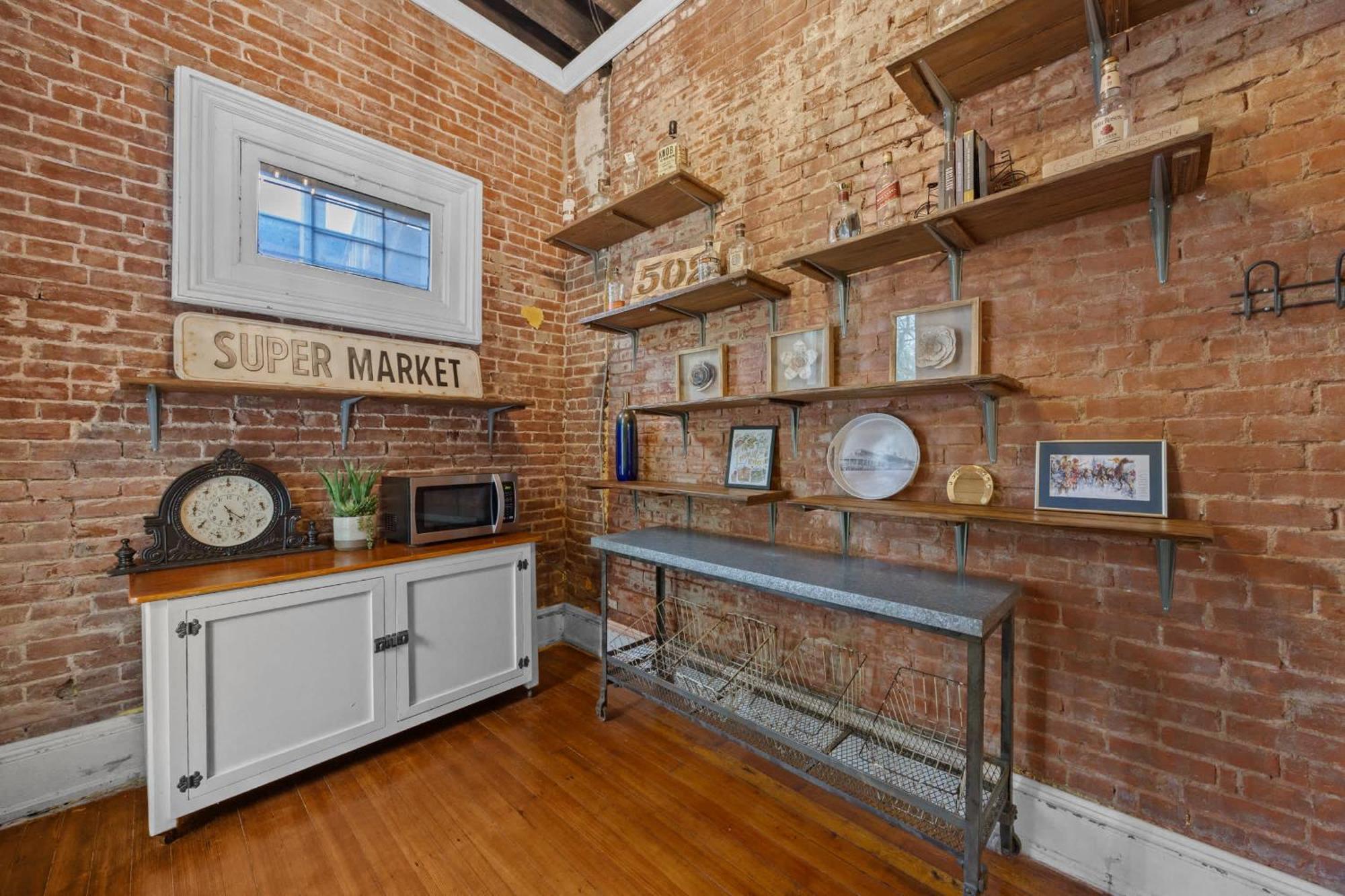 Charming 7br Bourbon Trail & Attractions Louisville