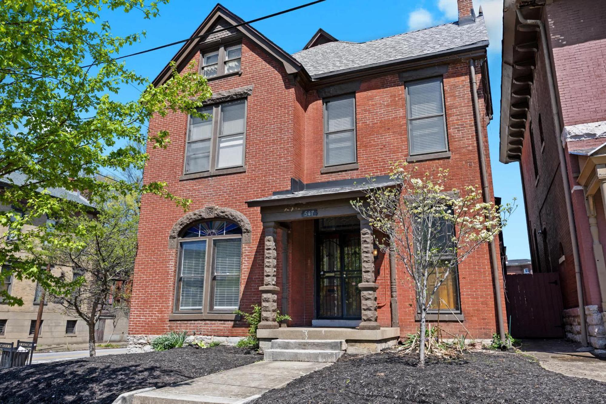 Charming 7br Bourbon Trail & Attractions Holiday home Louisville